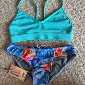 Jolyn Clothing Turquoise and Floral Bikini Andy Bottom Mara Top XS